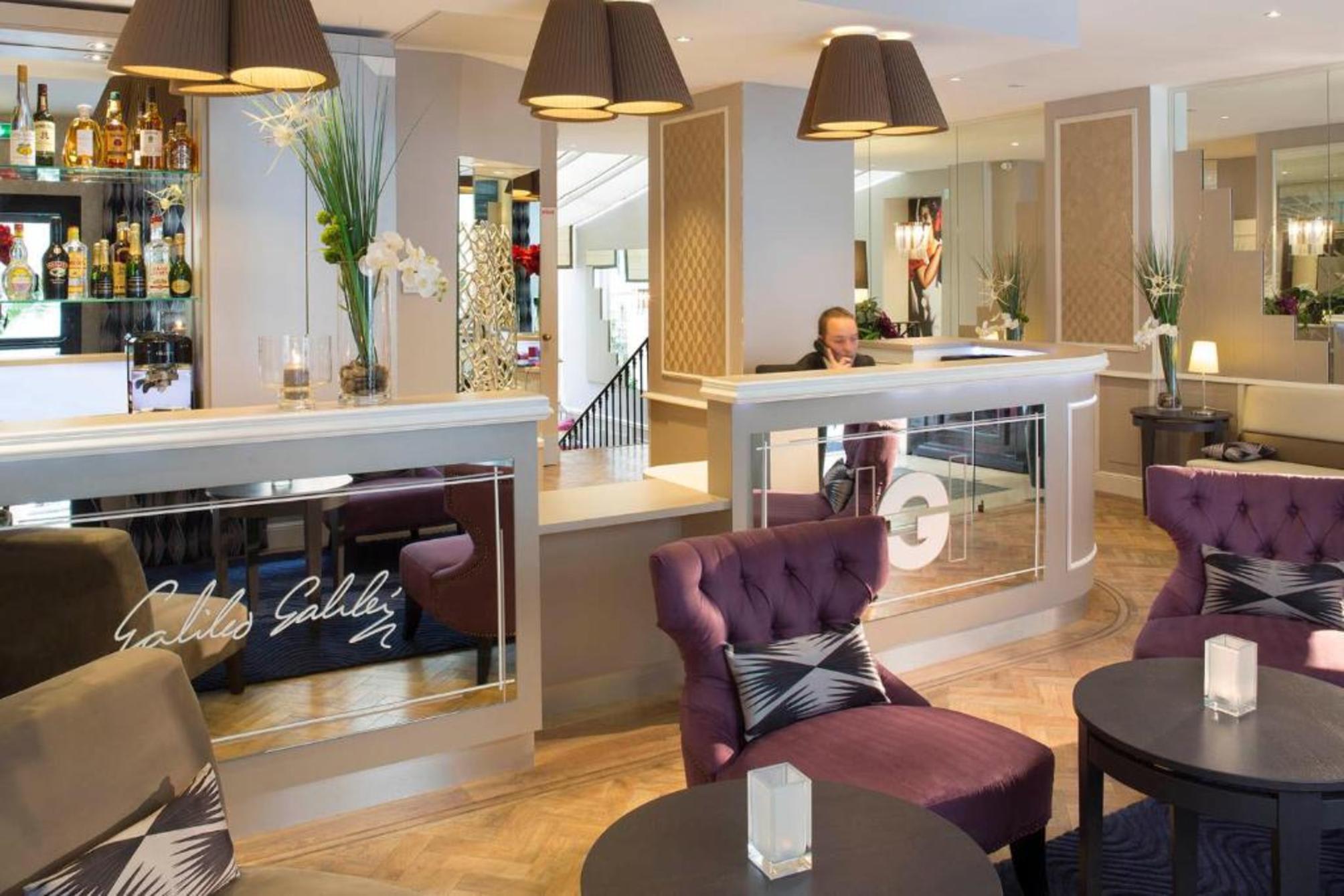 Hôtel Galileo Champs Elysées 4