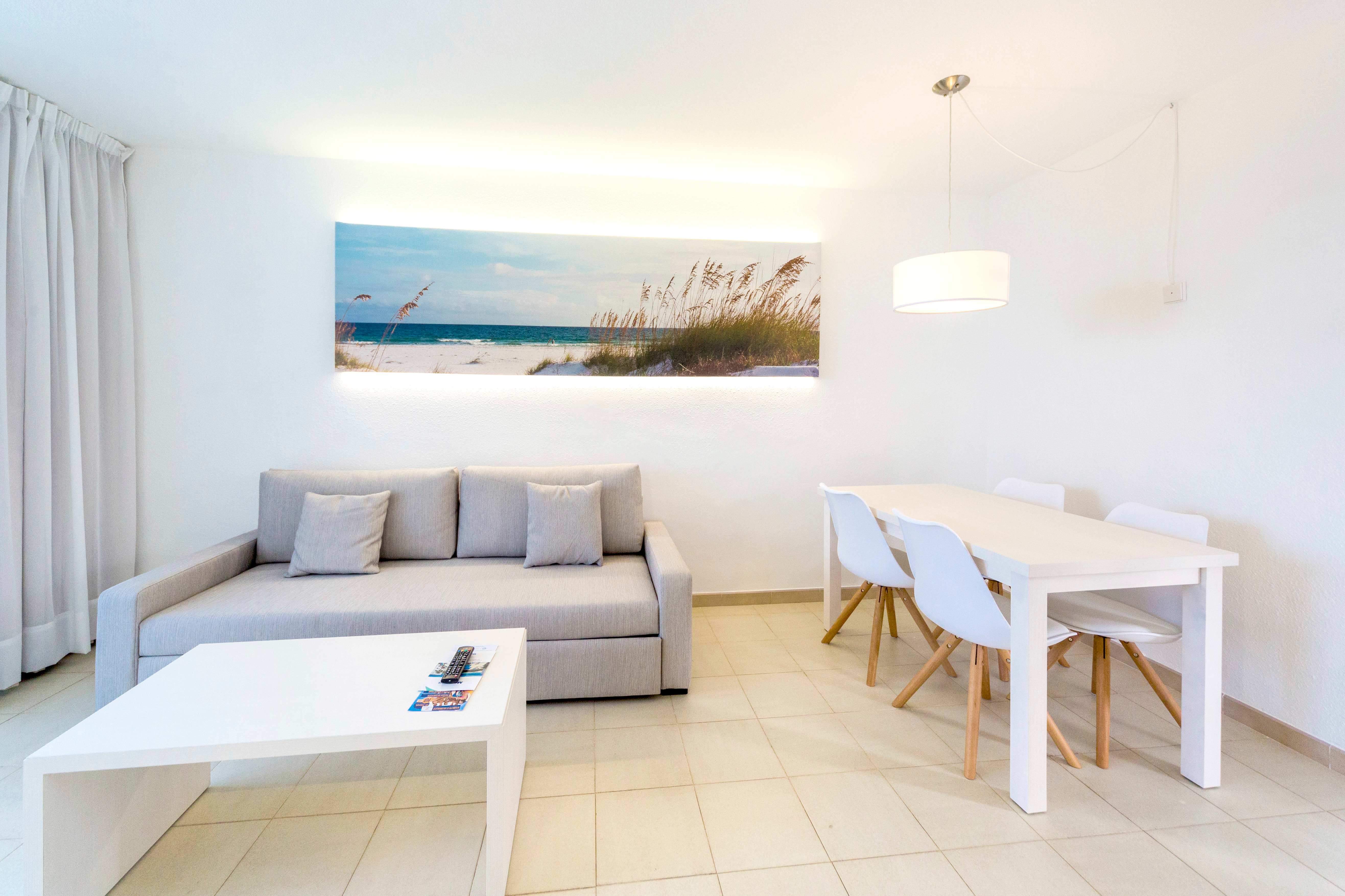 Paris - Minorque - Apartamentos Globales Lord Nelson