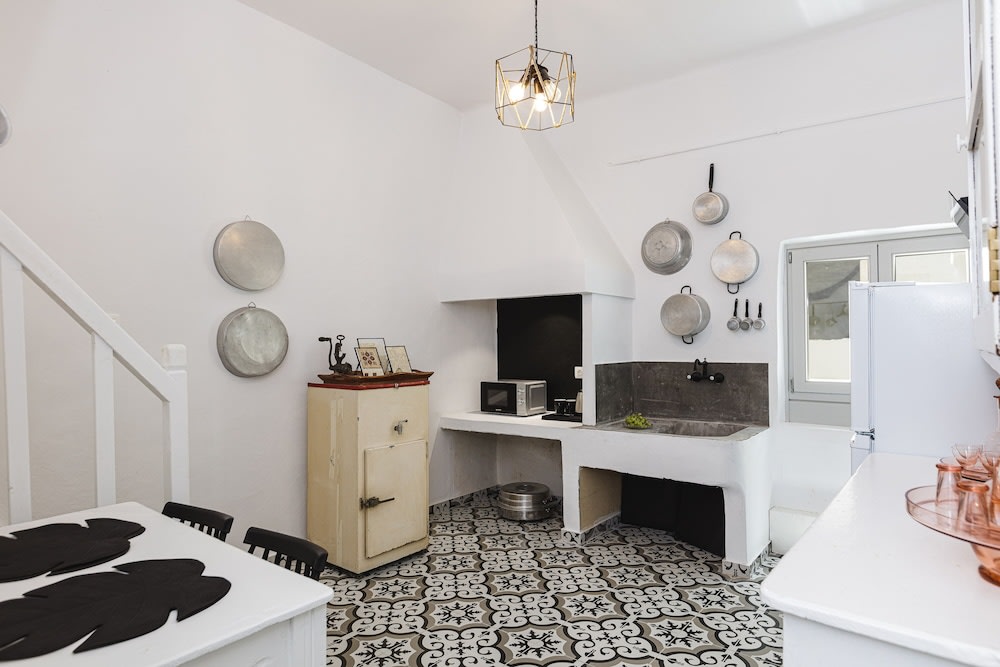 Paris - Crète - The Residence of the Old Port