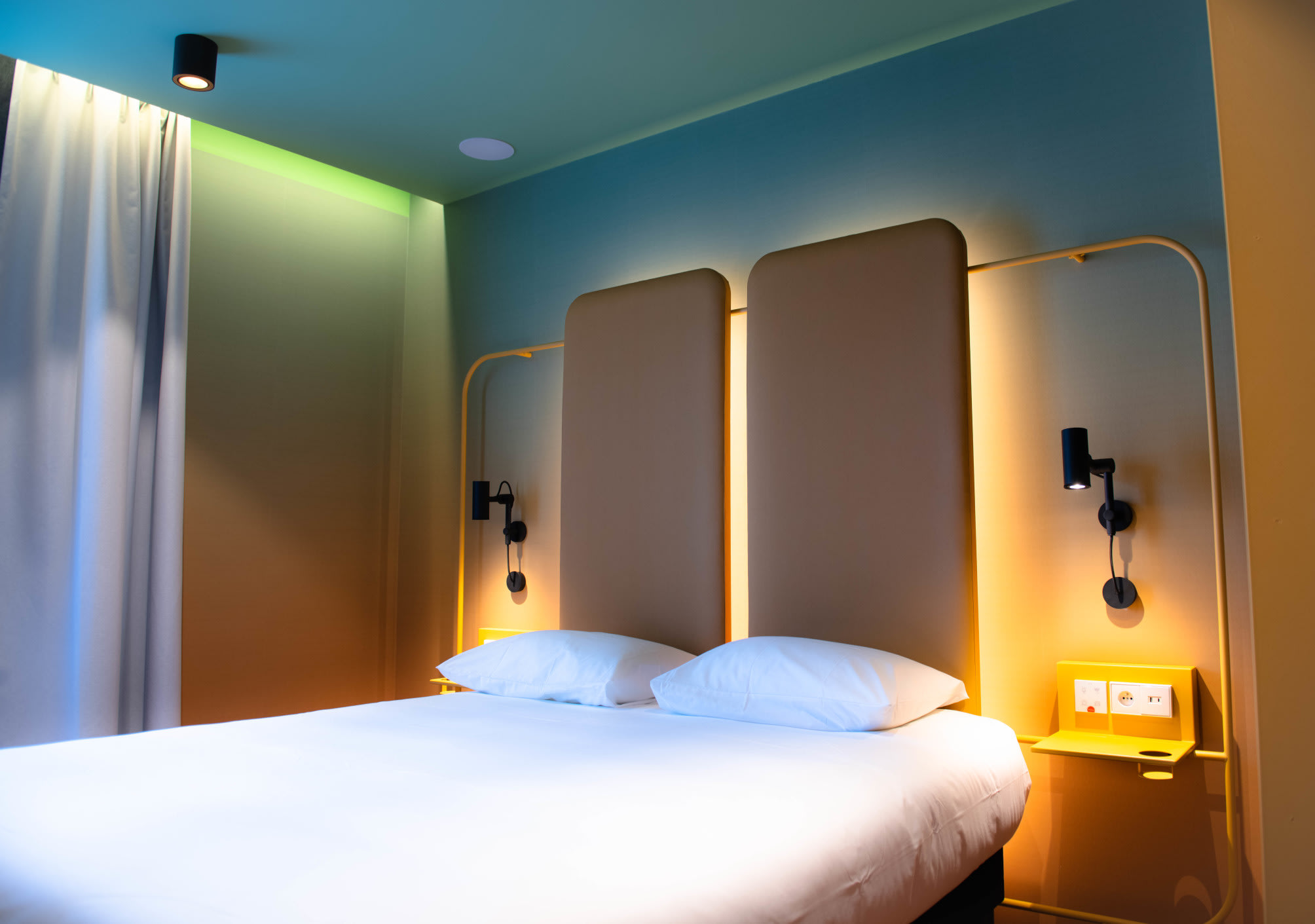 You Hotel Deauville - Handwritten Collection 1