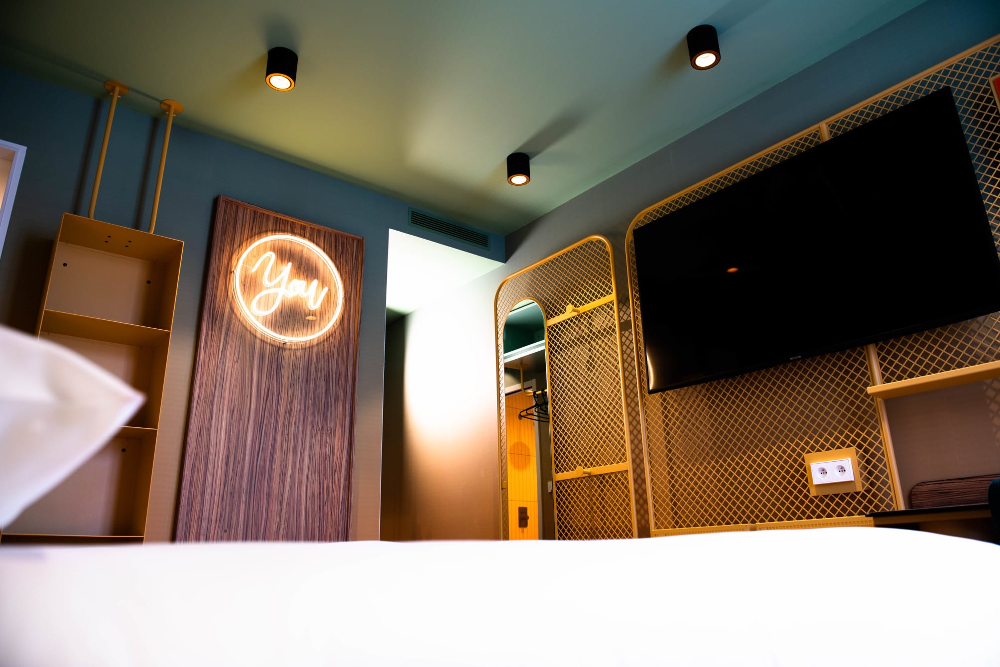 You Hotel Deauville - Handwritten Collection 2