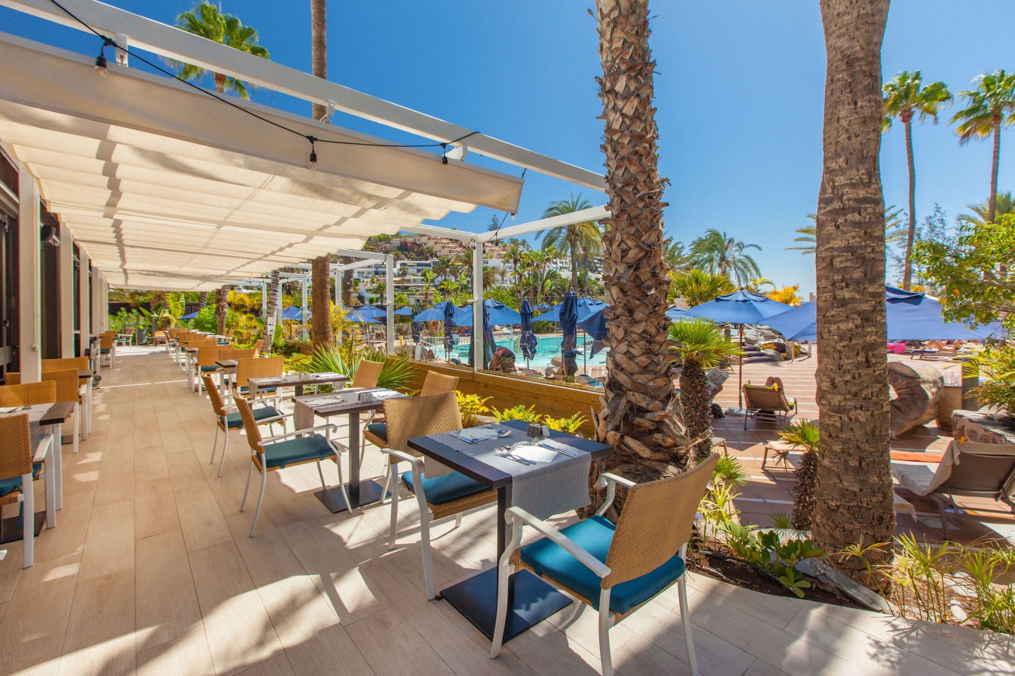Corallium Beach by Lopesan Hotels - Adults Only 4