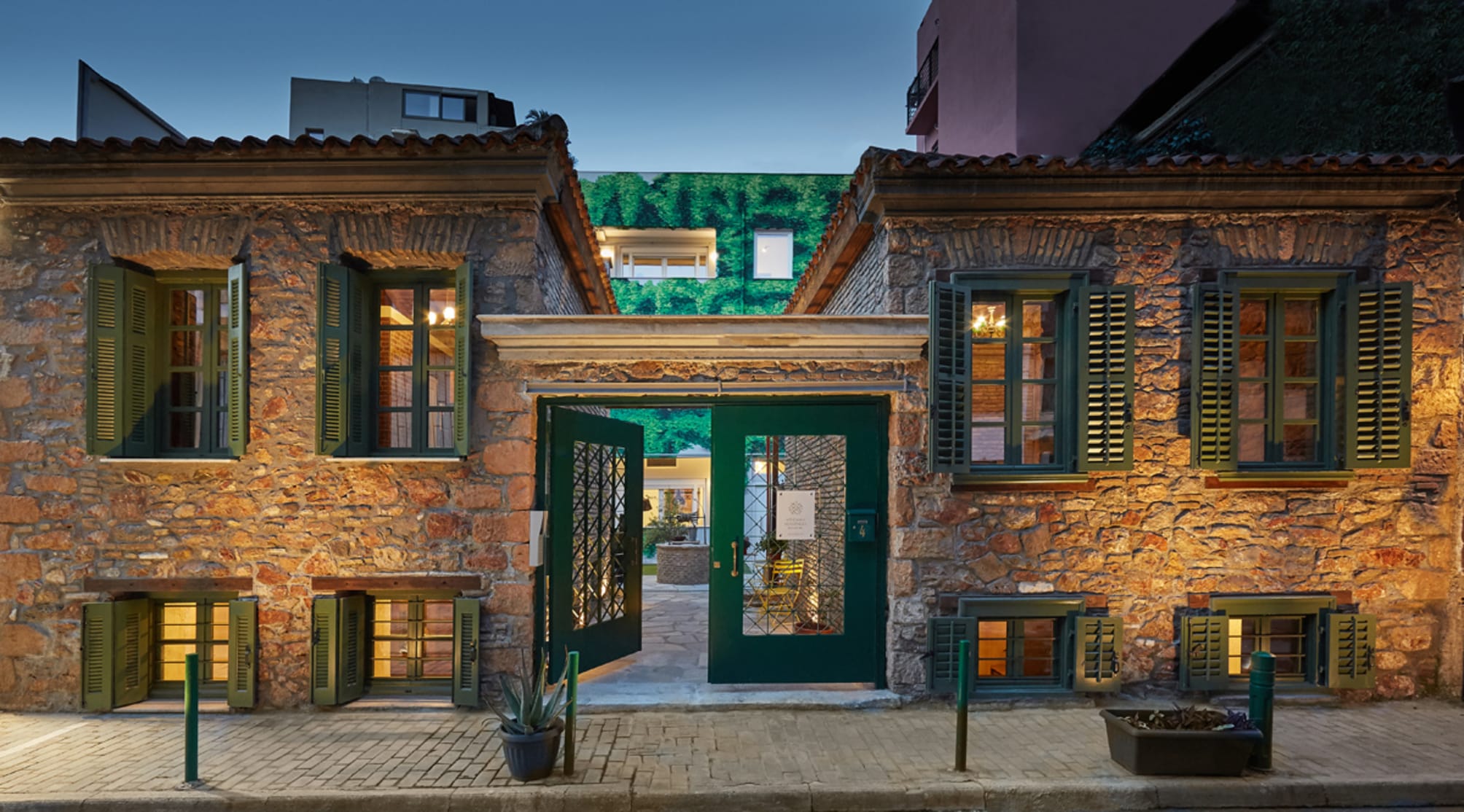 Athenian Residences 1