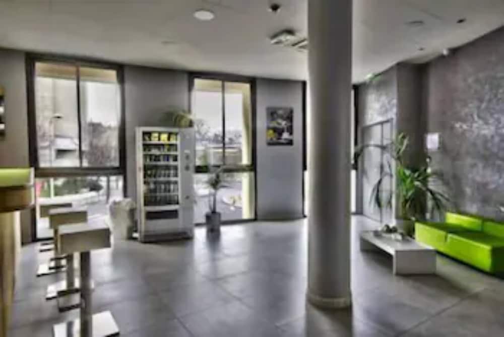 Strasbourg - Nice - Esatitude Hôtel