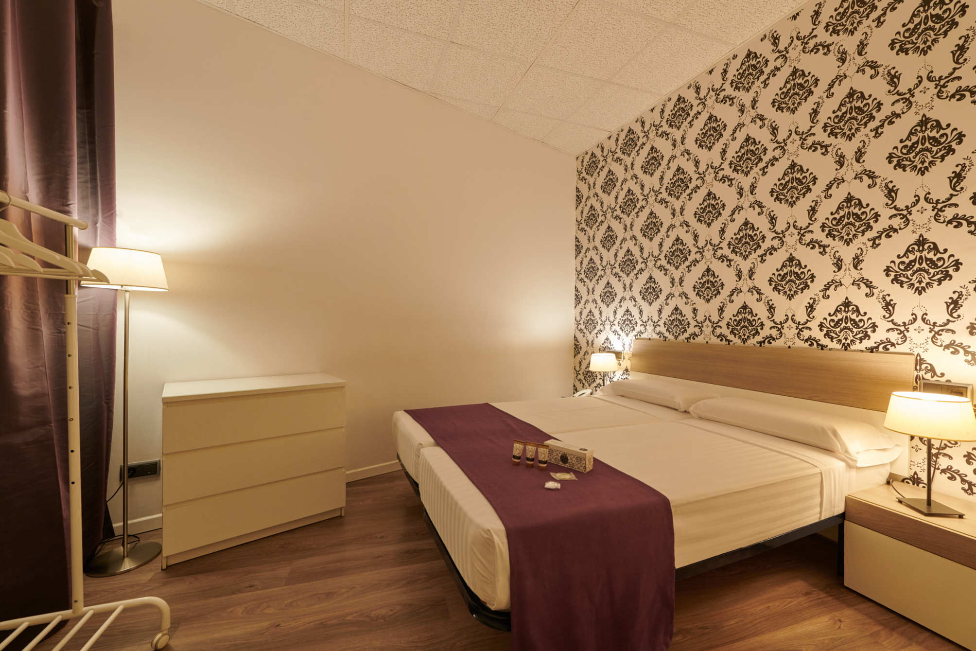 Hostal Mayerling Centro 2