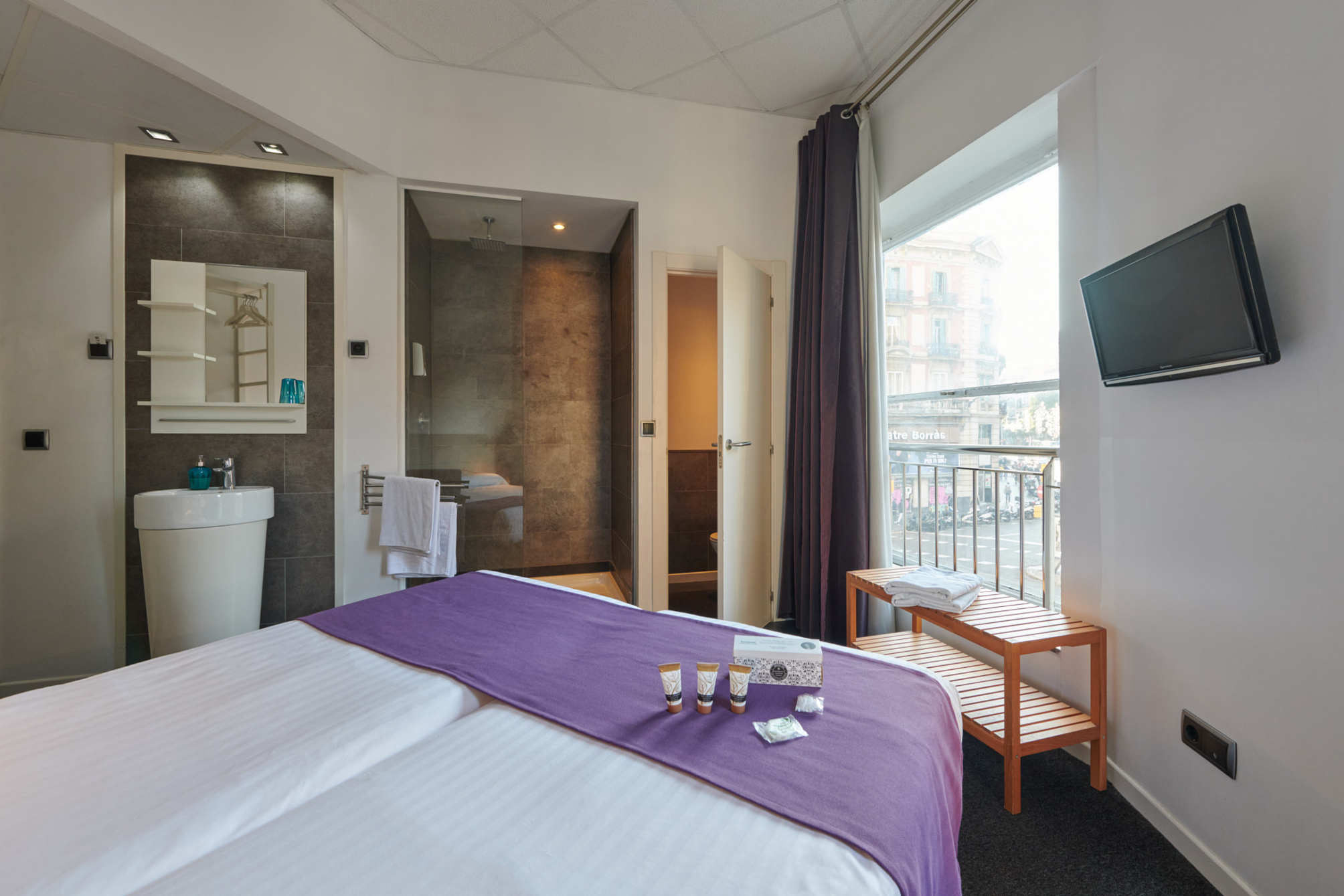 Hostal Mayerling Centro 4