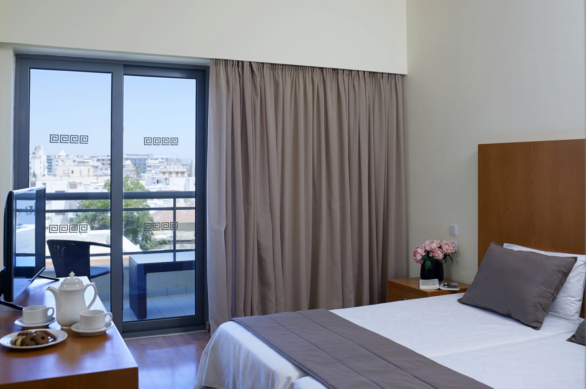 Angela Downtown Hotel 5