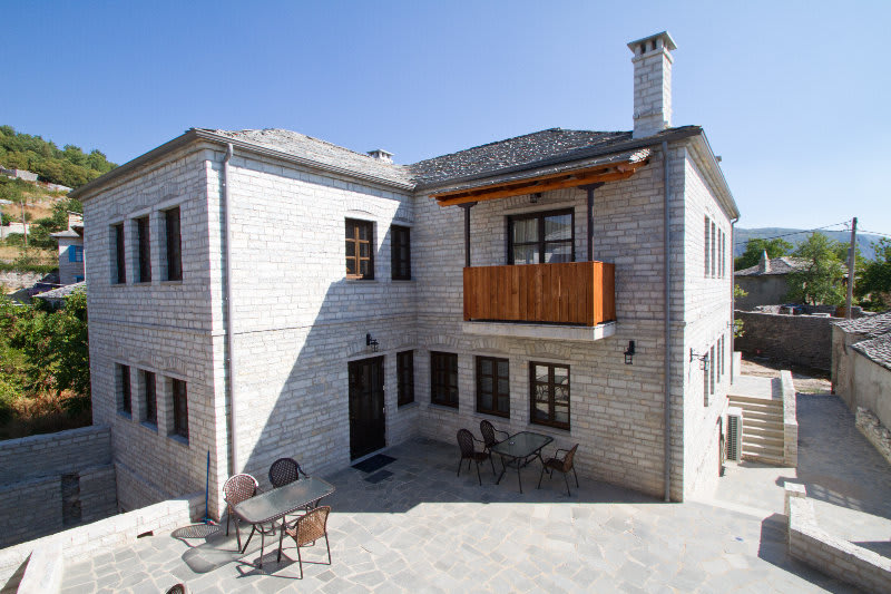 Hotel Monodendri 1