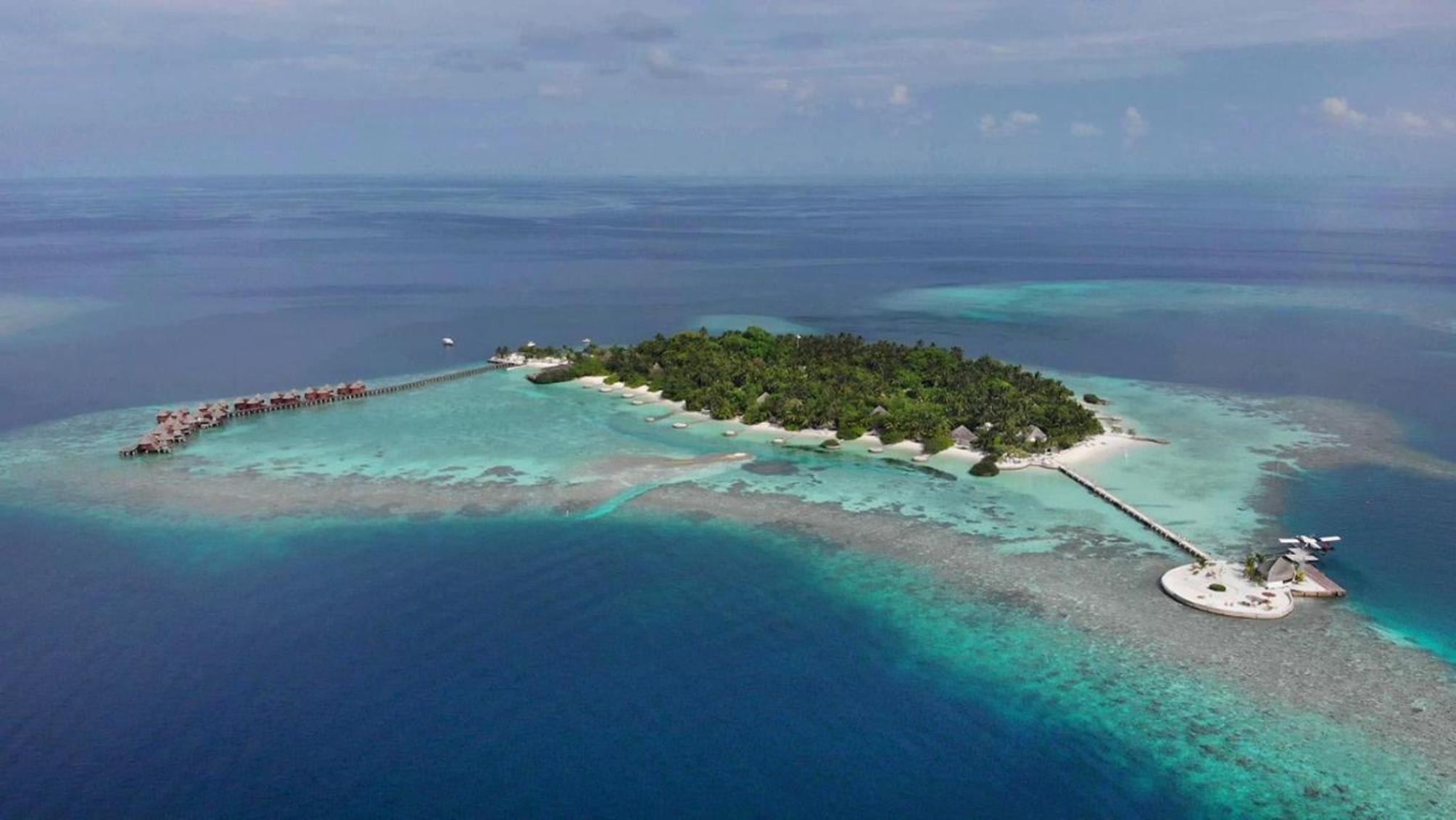 Nika Island Resort & Spa, Maldives 1
