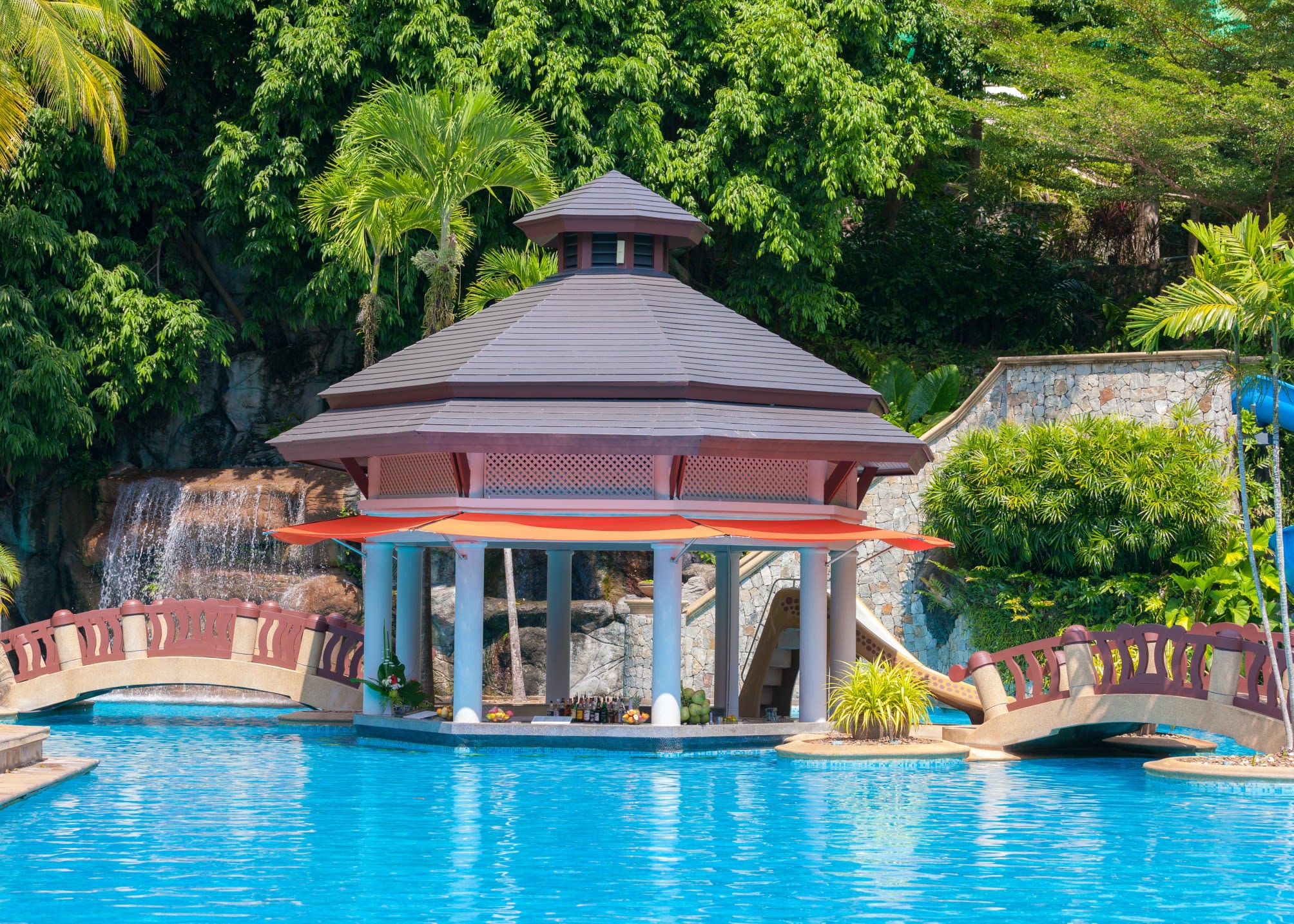 Diamond Cliff Resort & Spa, Patong Beach 2