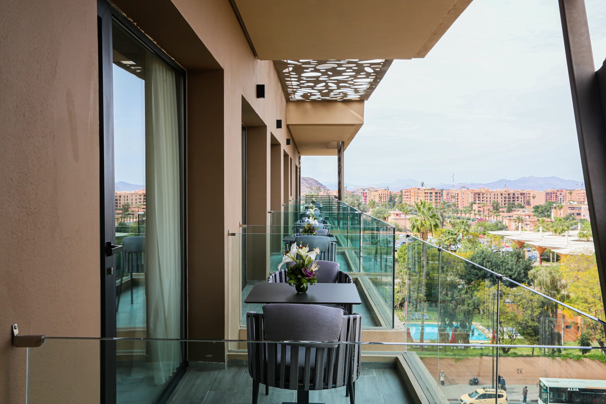 Longue vie Hotels 2