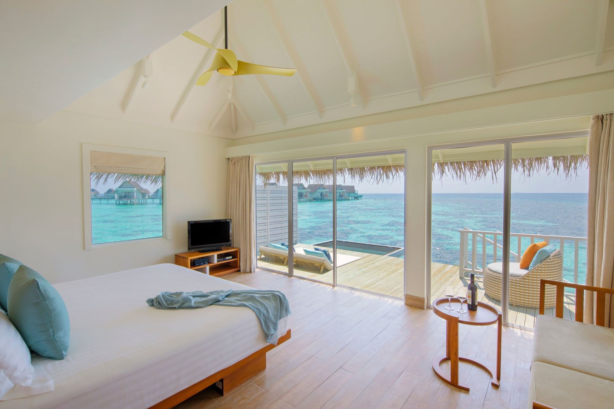 Machchafushi Island Resort & Spa Maldives, The Centara Collection 3