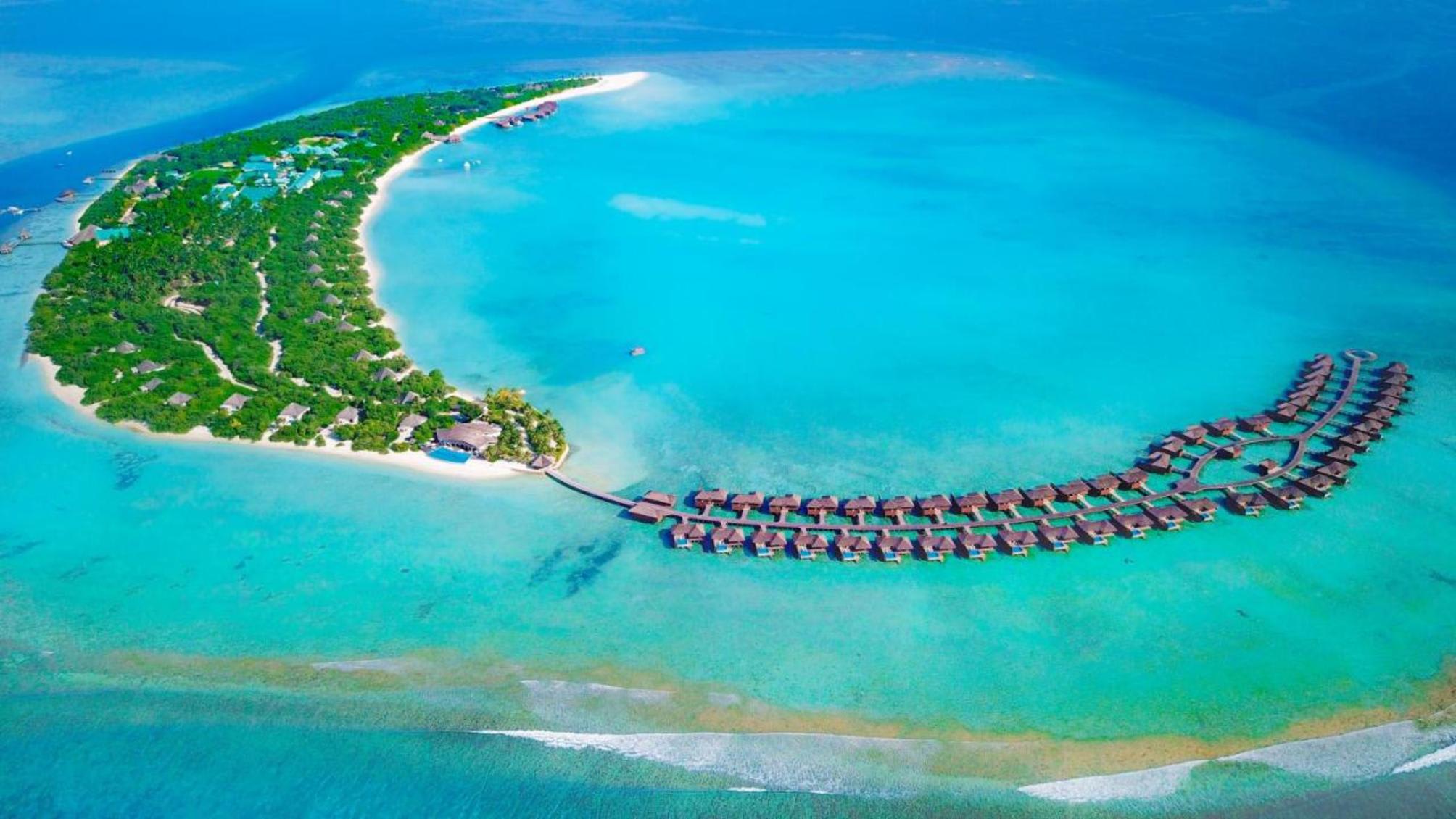 Hideaway Beach Resort & Spa Maldives 1