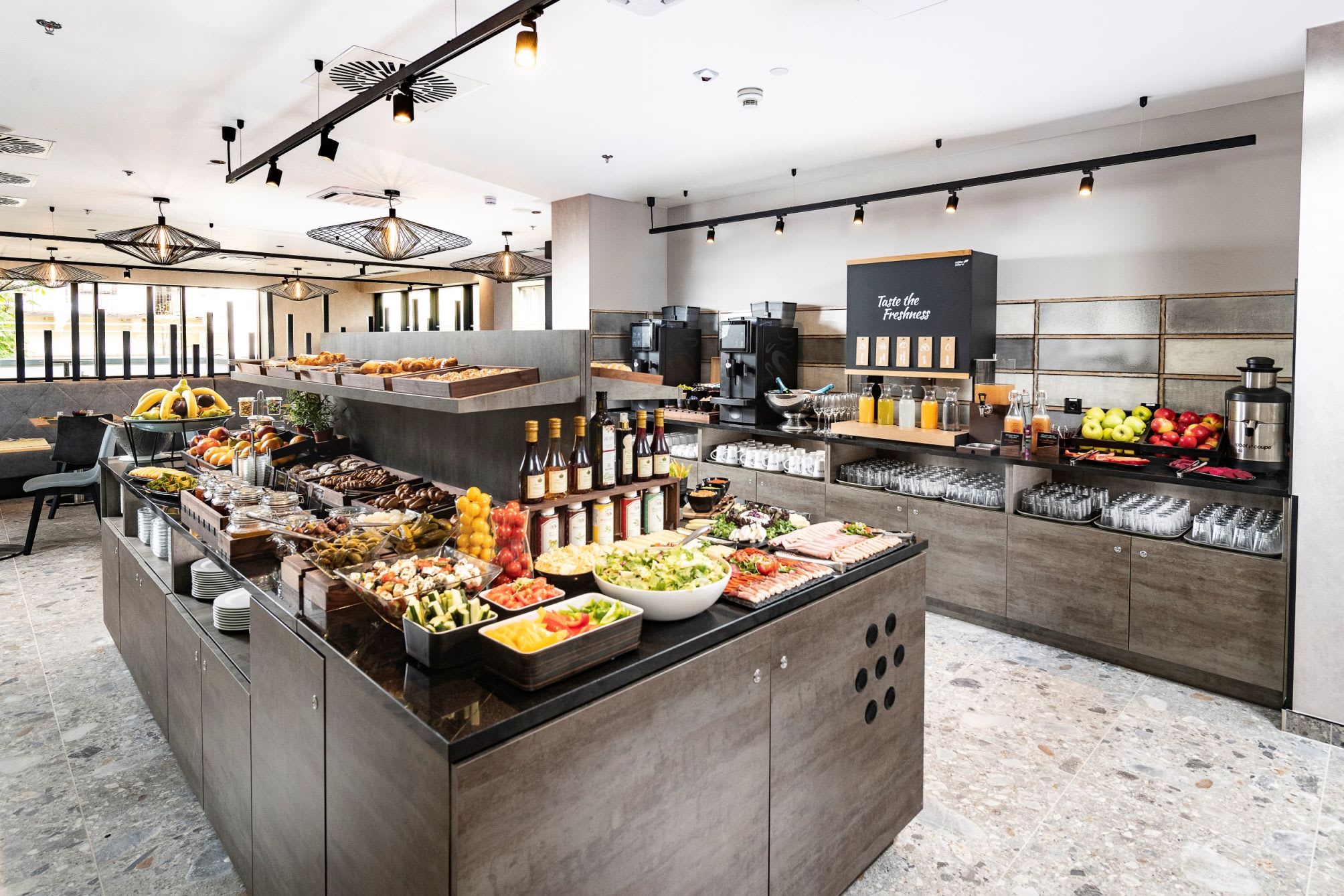 Three Corners Downtown Hotel 3