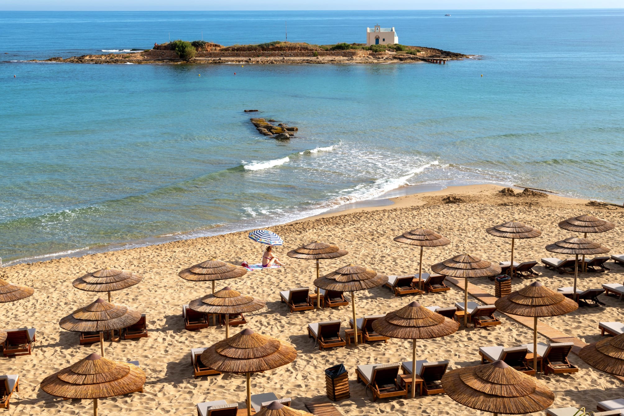 High Beach White - Adults Only 1