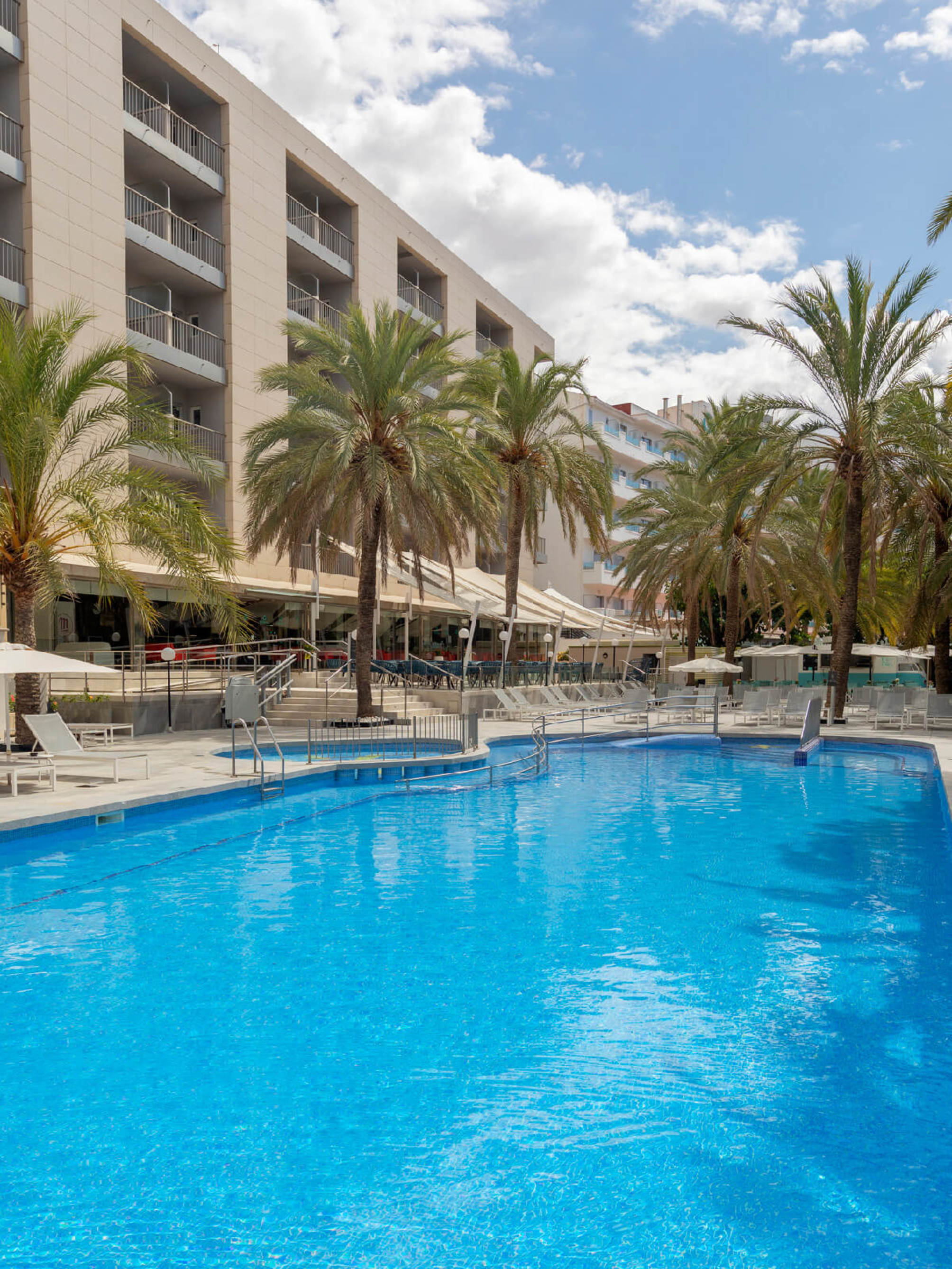 Bordoy Cosmopolitan 3