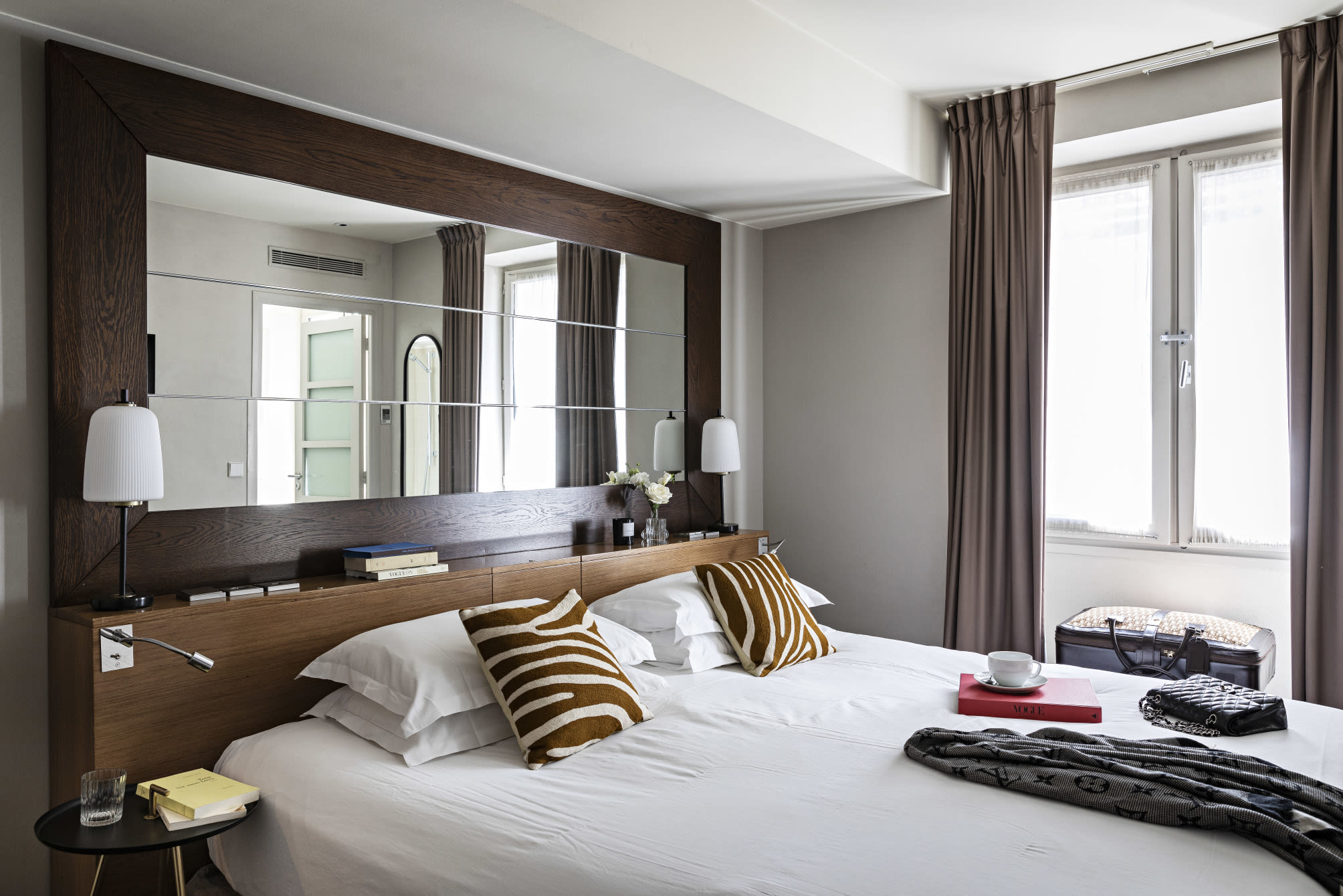 Holiday Inn PARIS PALAIS DE L’ELYSÉE by IHG 2
