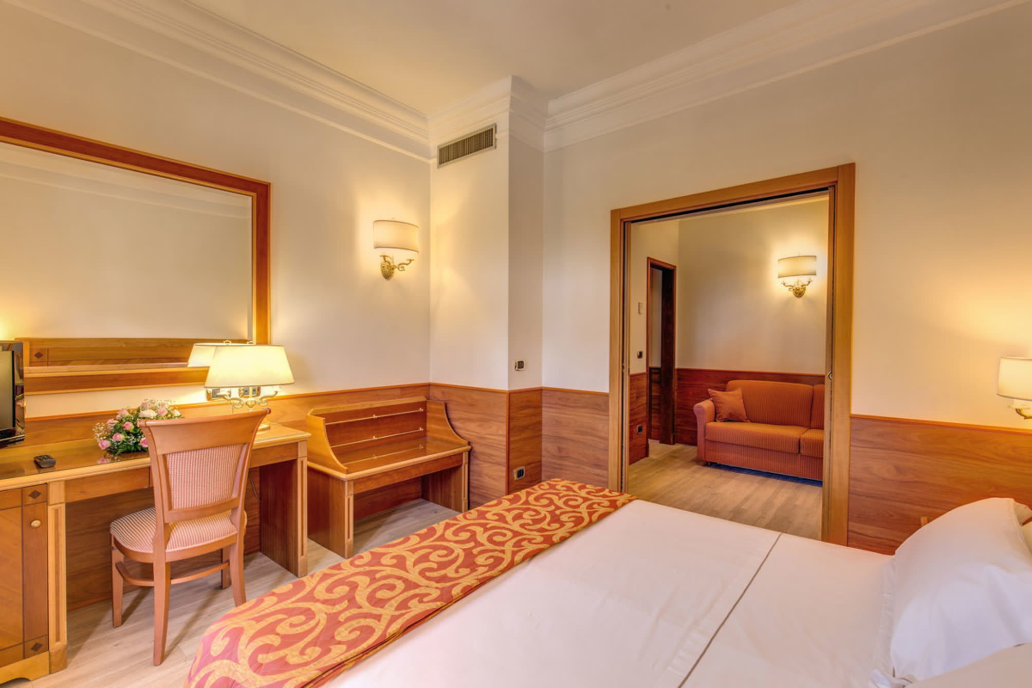 Pinewood Hotel Rome 2