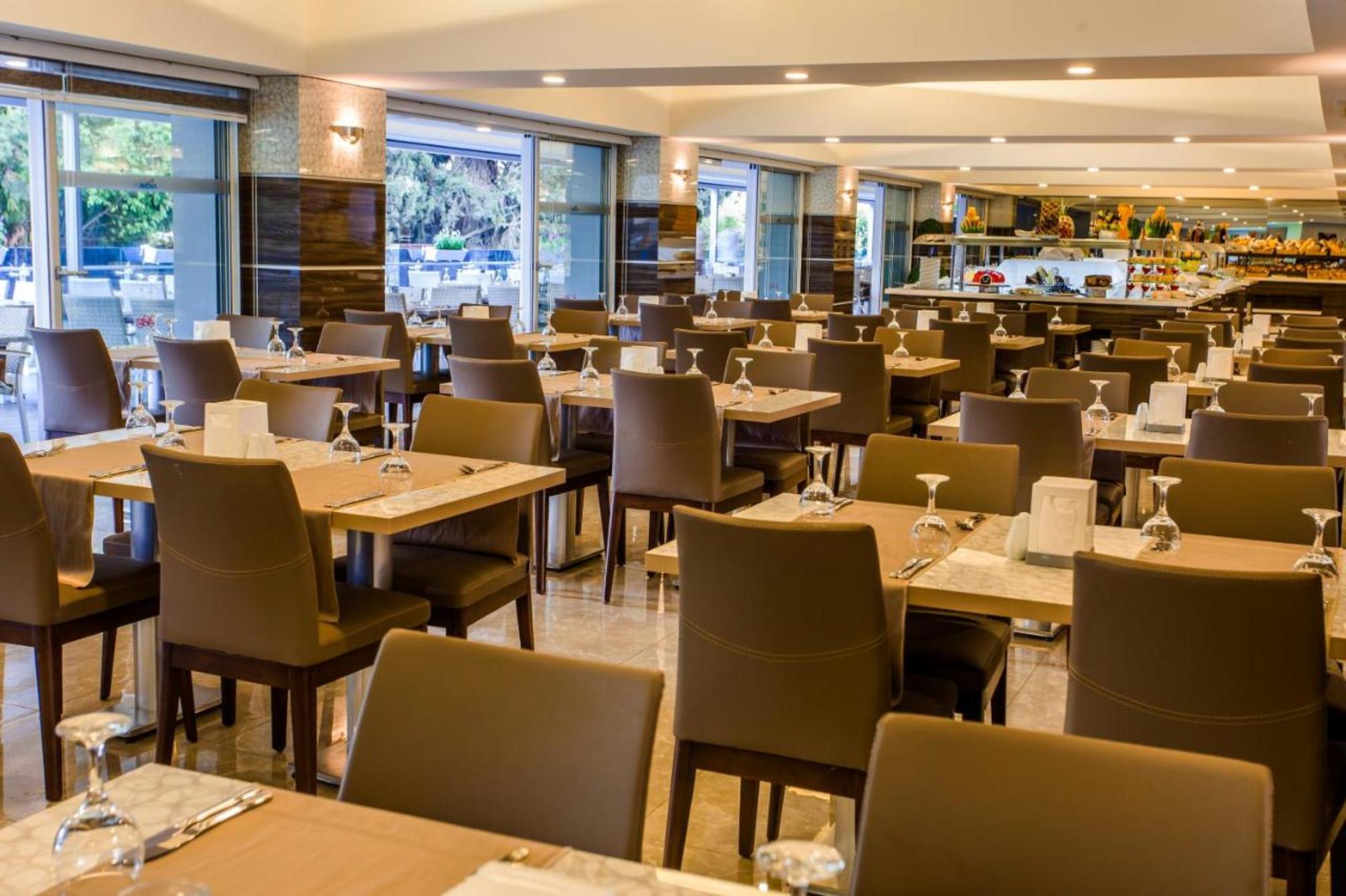 Avena Resort & Spa Hotel 3