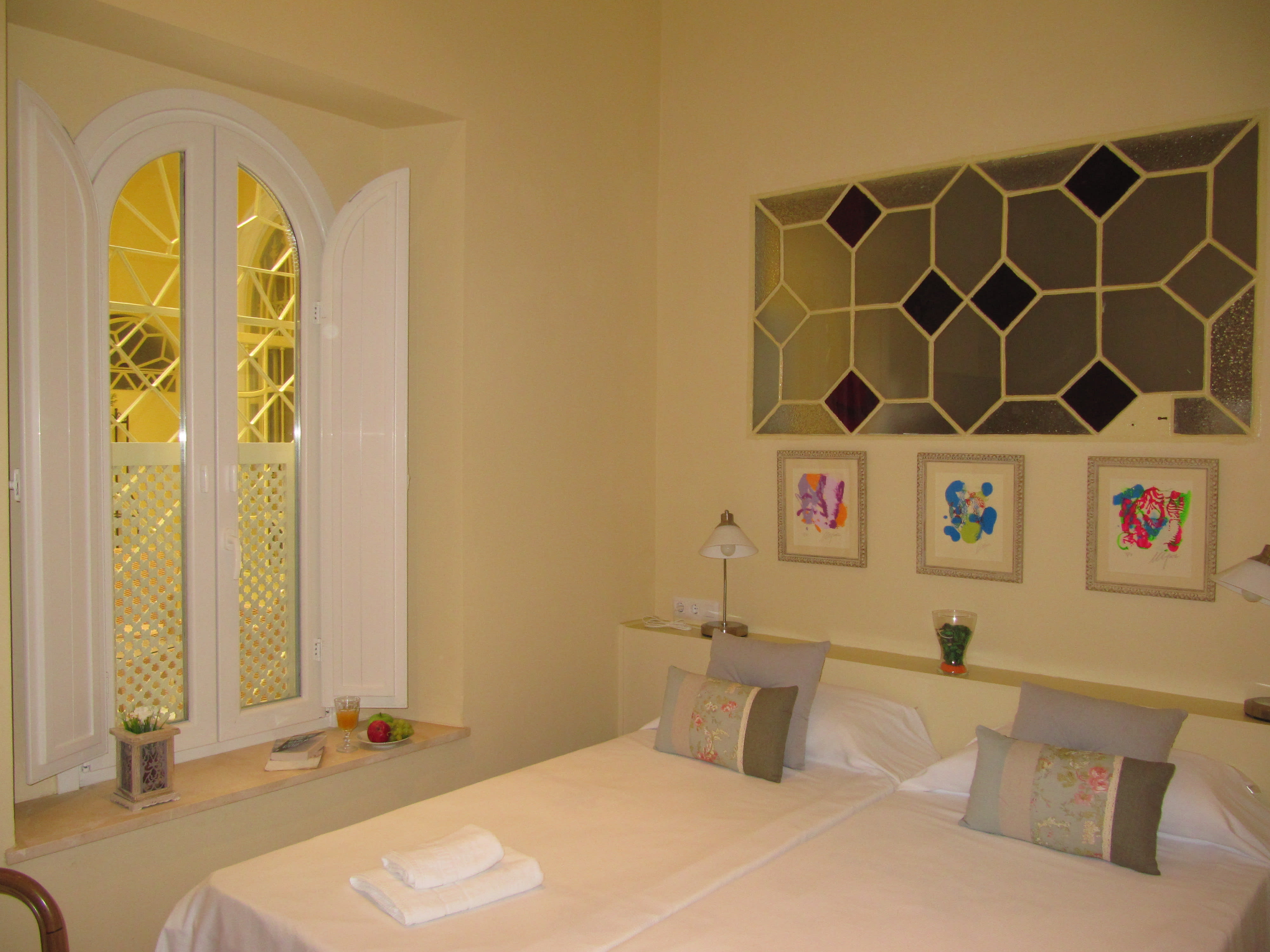 Life Apartments San Vicente 1