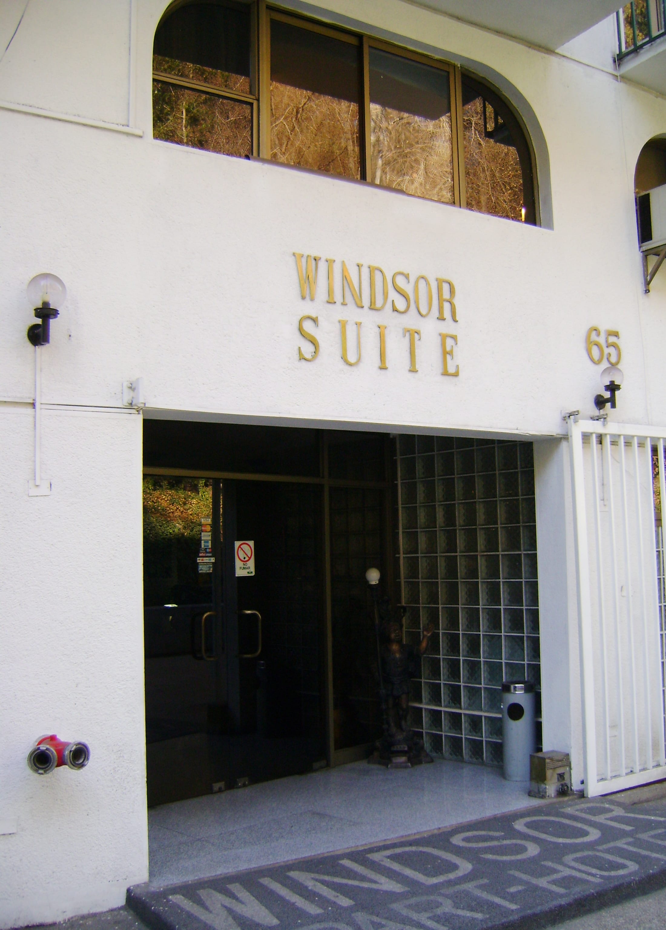 Windsor Suite 1