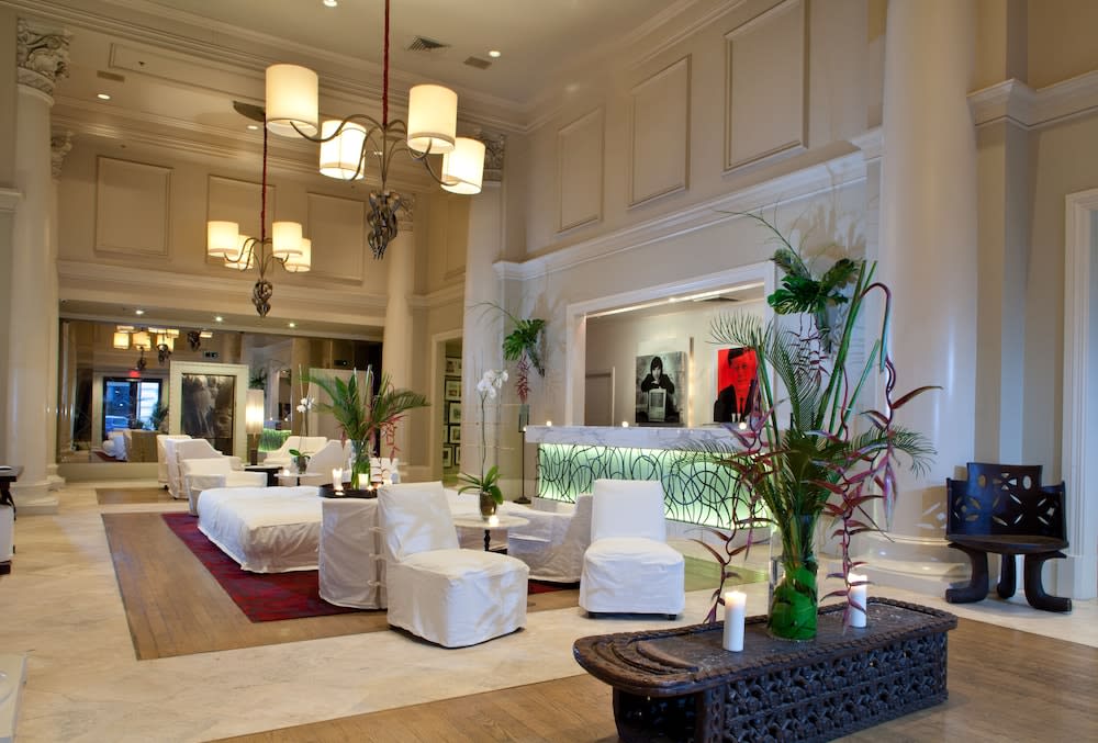 International House Hotel 2