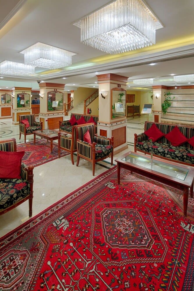Riviera Hotel 2