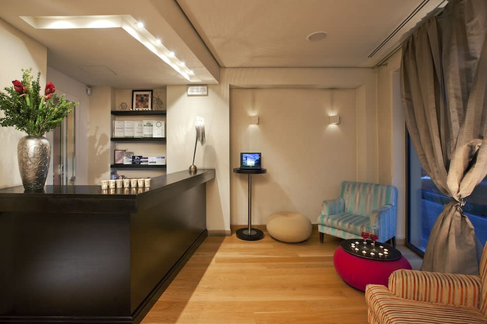 O&B Athens Boutique Hotel 2