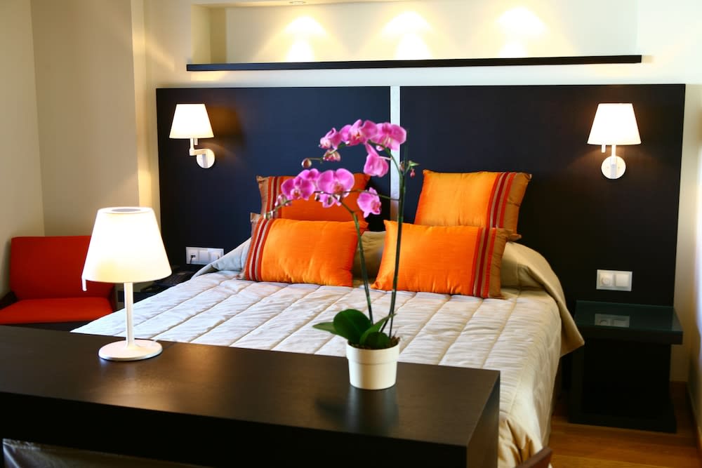 O&B Athens Boutique Hotel 4