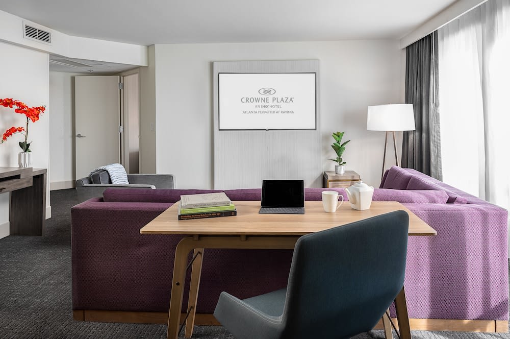 Crowne Plaza ATLANTA PERIMETER AT RAVINIA by IHG 2