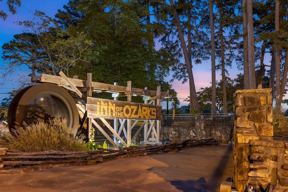 Best Western Inn of the Ozarks 1