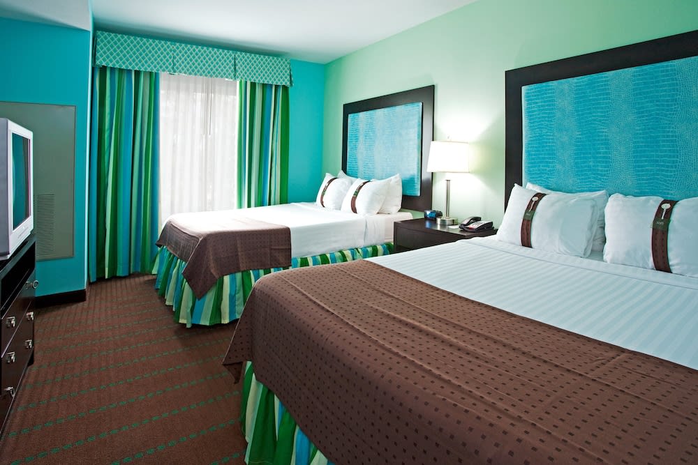 Holiday Inn & Suites OCALA CONFERENCE CENTER by IHG 2