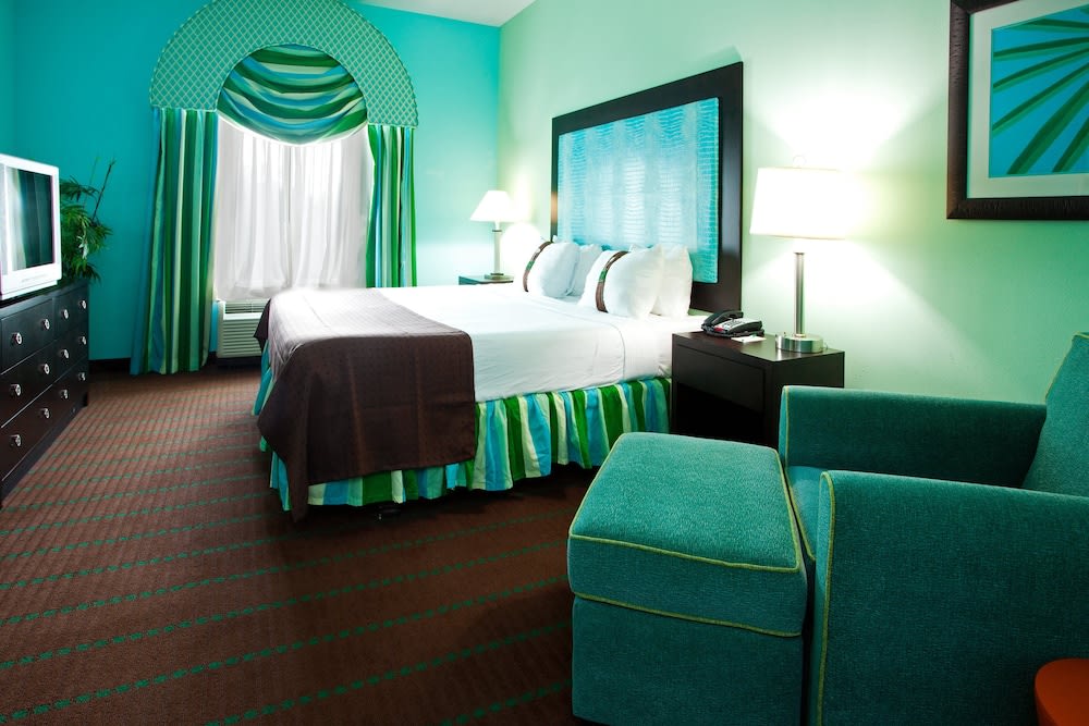Holiday Inn & Suites OCALA CONFERENCE CENTER by IHG 3