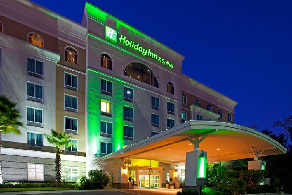 Holiday Inn & Suites OCALA CONFERENCE CENTER by IHG 1