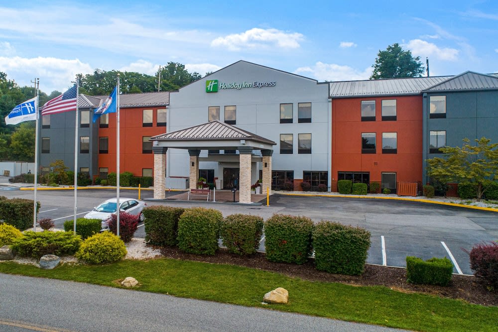 Holiday Inn Express DUBLIN by IHG 1