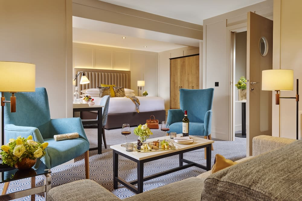 Westport Coast Hotel 1