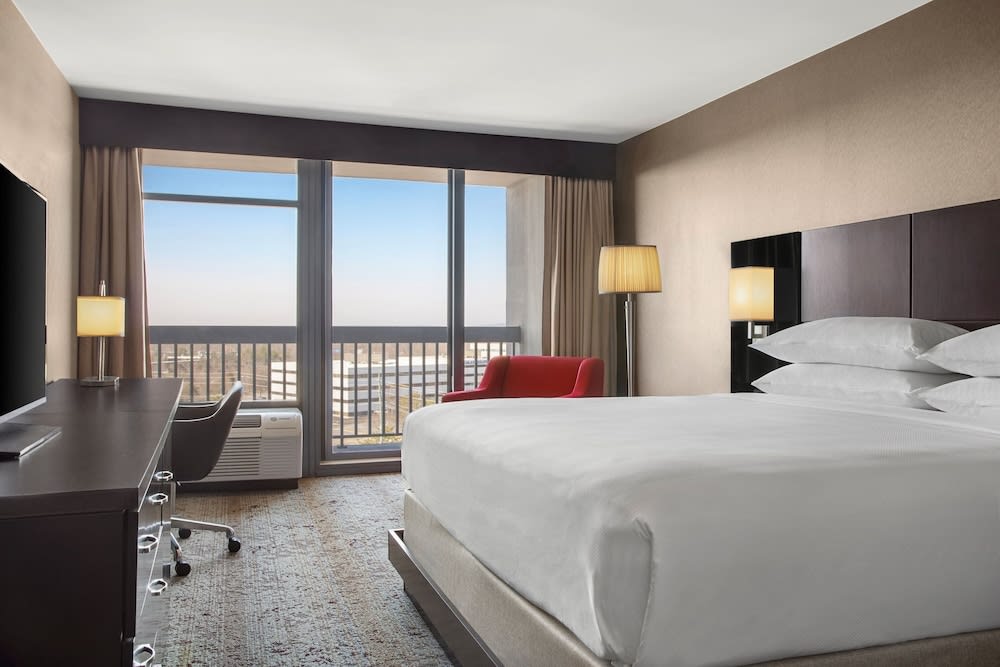 Delta Hotels by Marriott Somerset 5