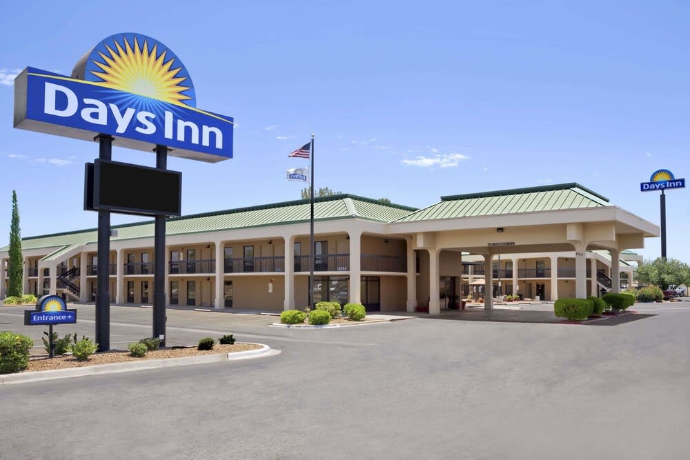 Days Inn by Wyndham Las Cruces 1