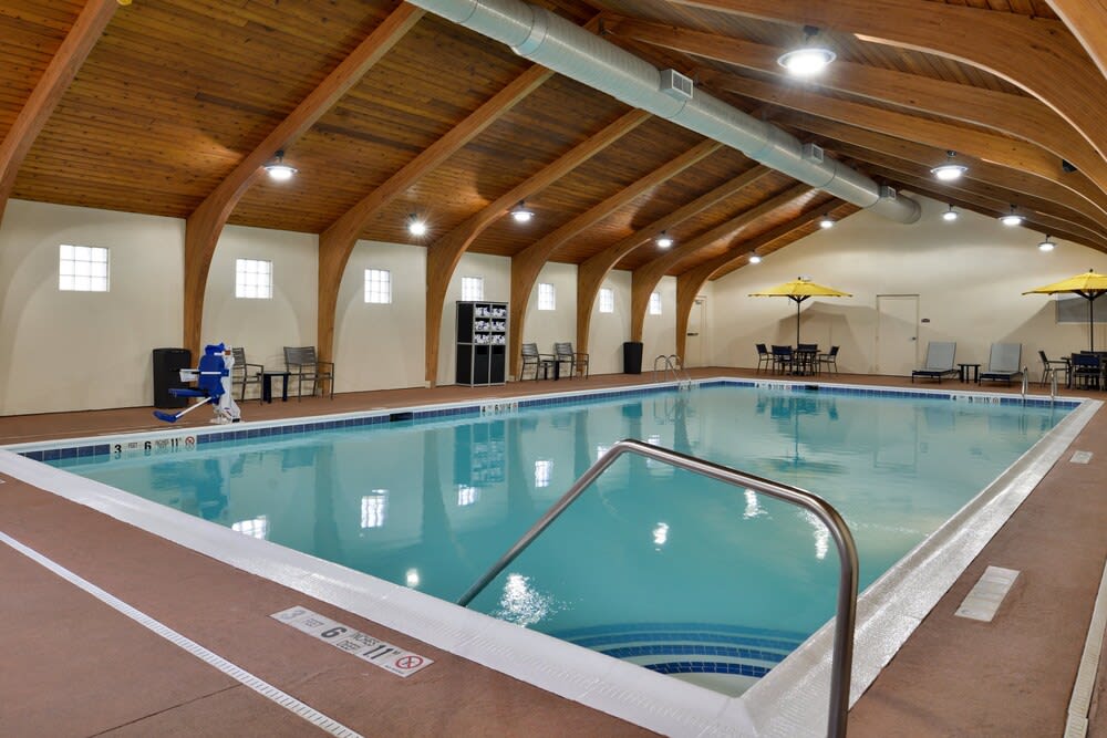 Holiday Inn & Suites ROCHESTER - MARKETPLACE by IHG 1