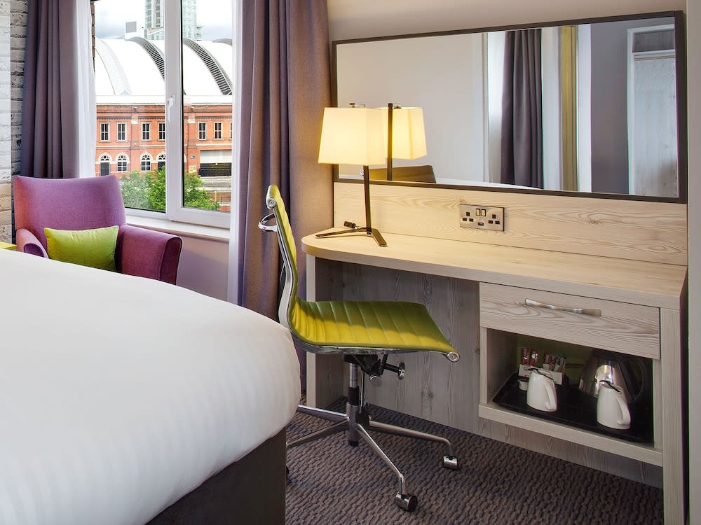 Leonardo Hotel Manchester Central 4