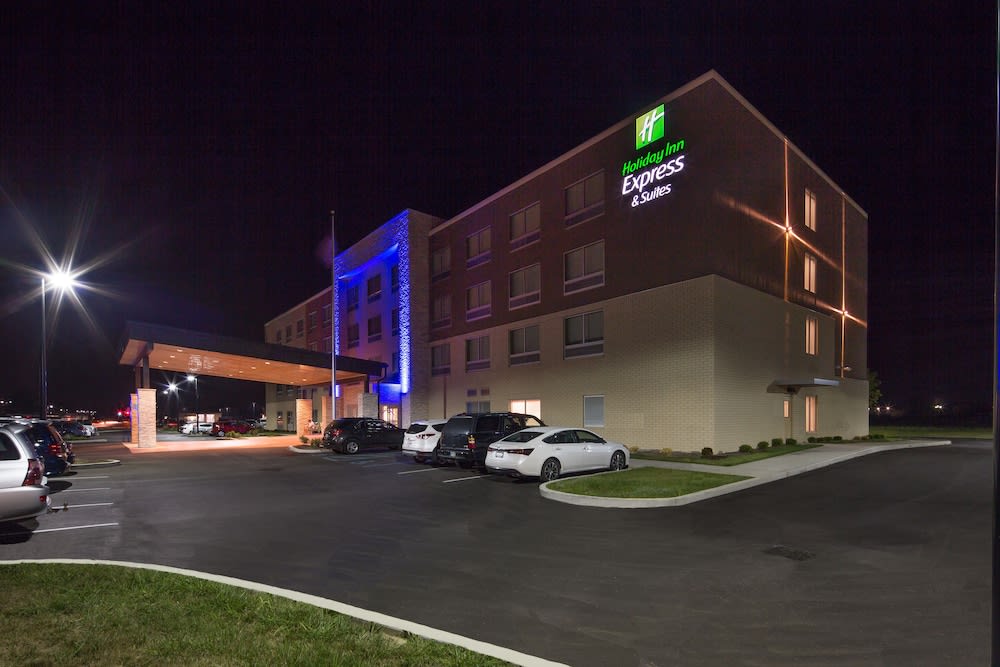 Holiday Inn Express & Suites INDIANAPOLIS NW - ZIONSVILLE by IHG 1