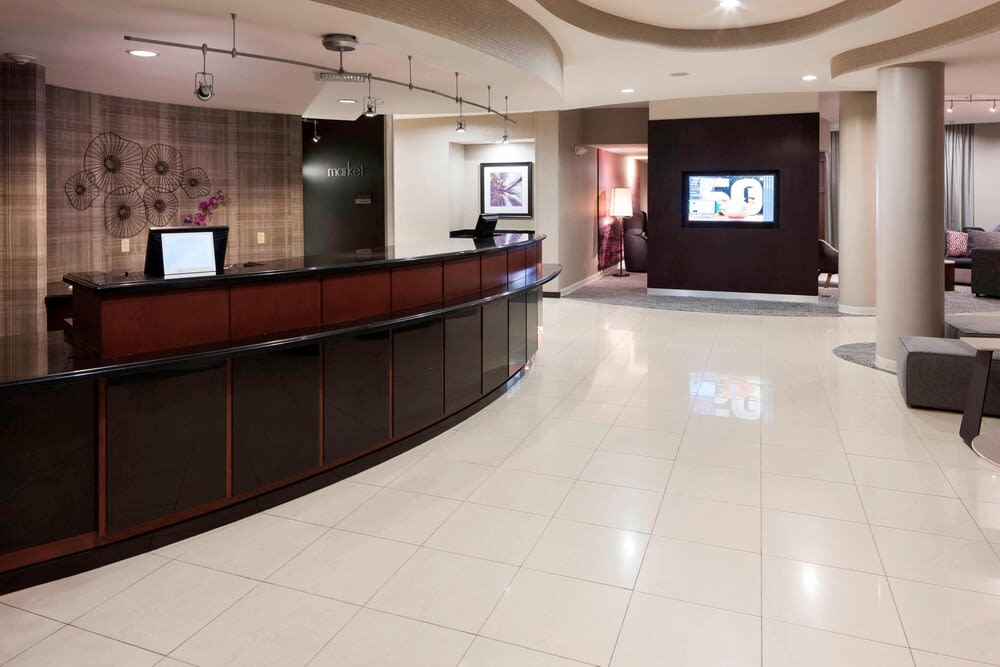 Courtyard by Marriott Miami at Dolphin Mall 2