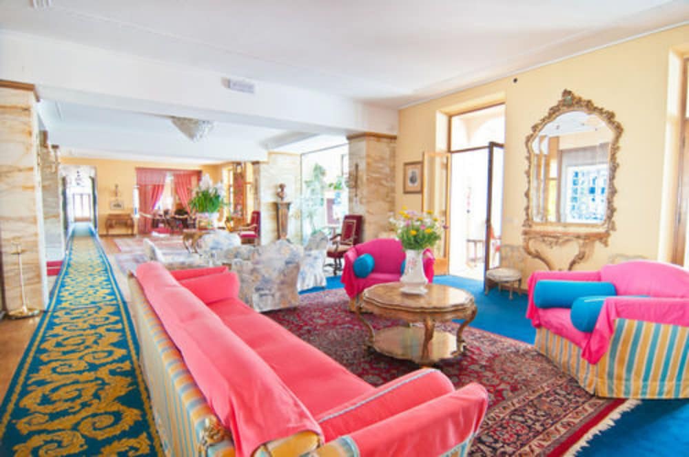 Grand Hotel De Londres 2