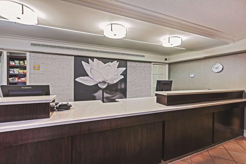 Travelodge by Wyndham Houston Cy-Fair 2