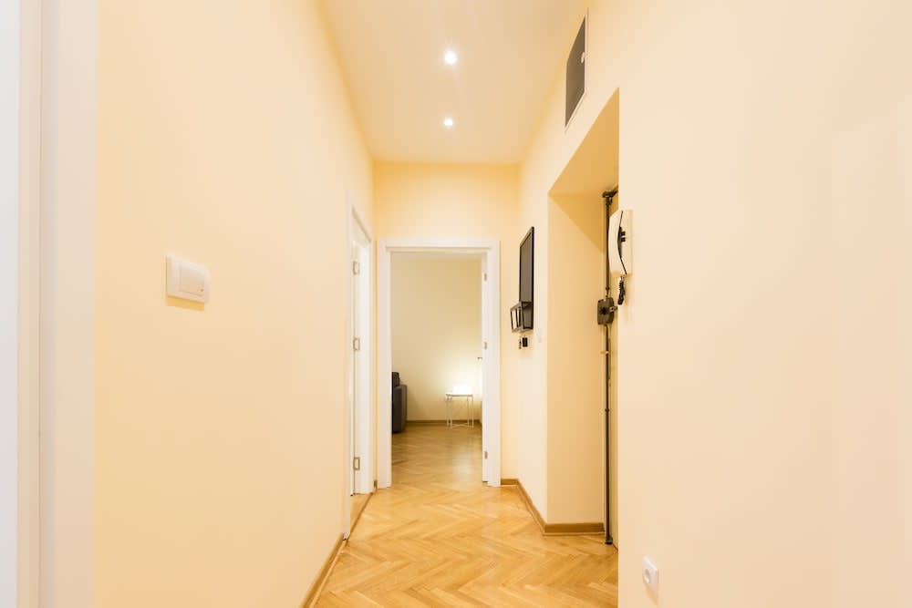 Belgrade Center Apartment IV 2