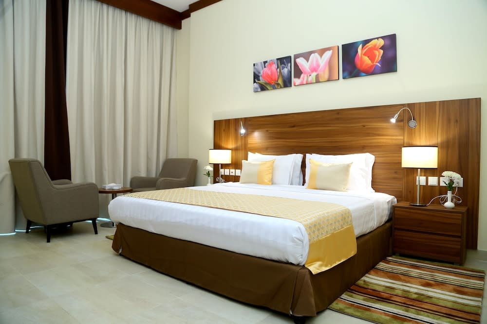 Tulip Al Barsha Hotel Apartment 2