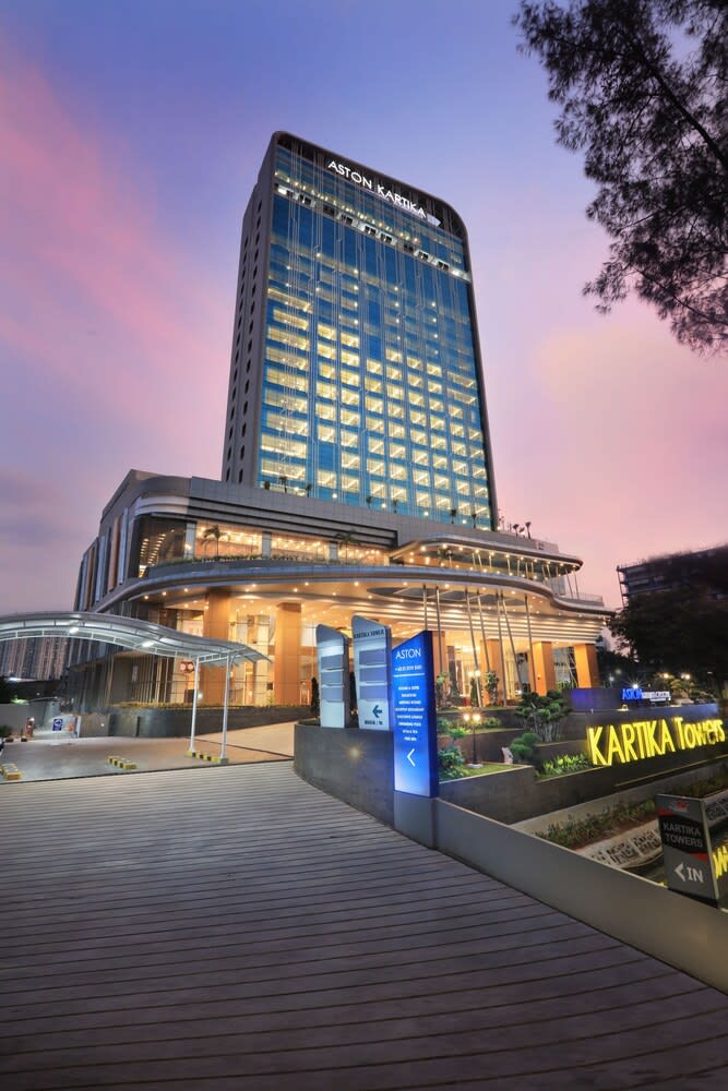 Aston Kartika Grogol Hotel & Conference Center 1