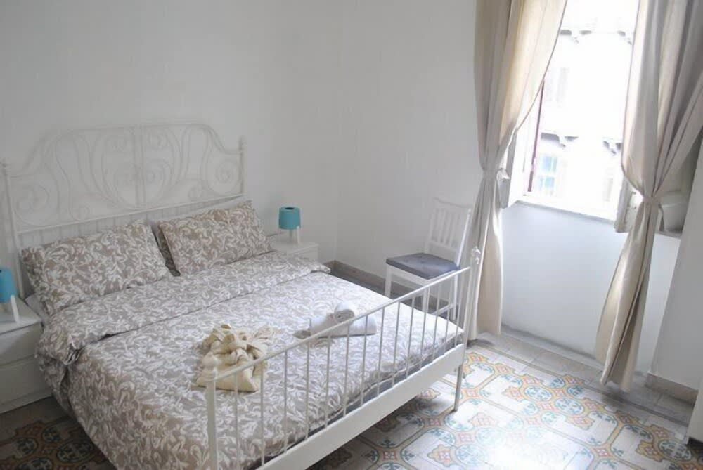 Sunrise Hostel & Rooms 2