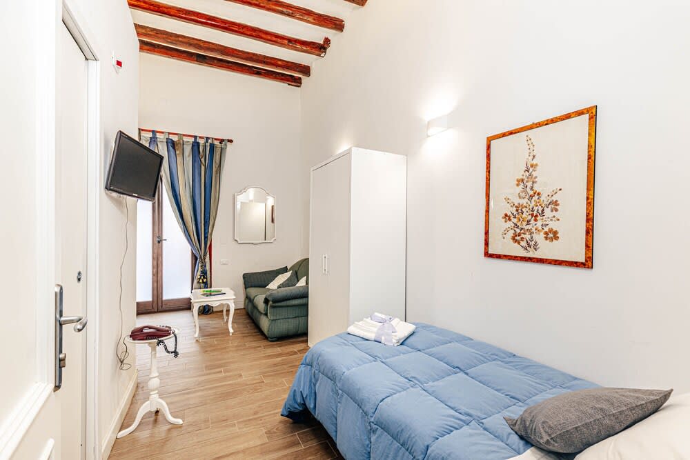 Giulio Cesare 14, Residence 2