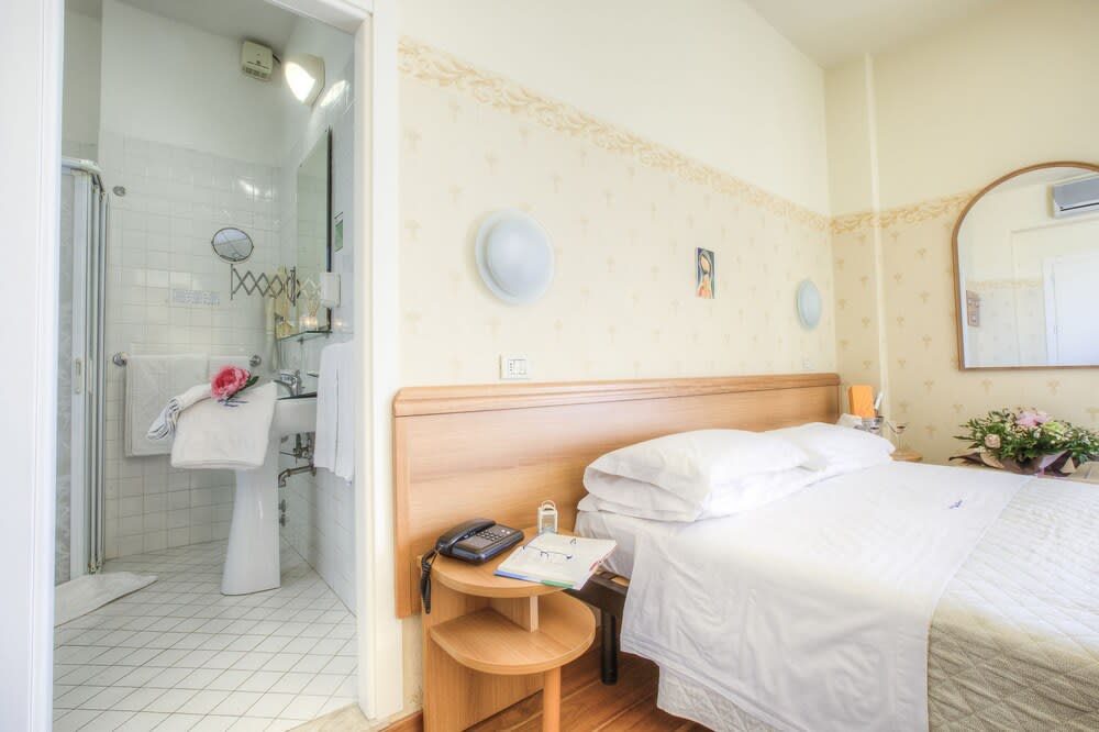 Hotel San Francisco Spiaggia 4